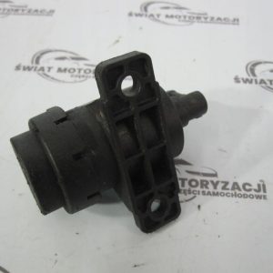 TRAFIC VIVARO 2.0 DCI M9R782 90KM elektrozawór 7700113071