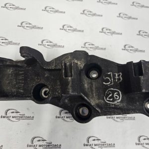 TRAFIC VIVARO 2.0 DCI M9R786 114KM 14r łapa wspornik alternatora 8200803443