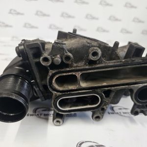 TRAFIC VIVARO 2.0 DCI M9R786 114KM 14r obudowa filtra oleju 8200797762