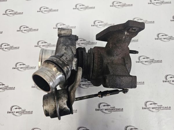 TRAFIC VIVARO 2.0 DCI M9R786 114KM 14r turbosprężarka 8200466021 762785-4