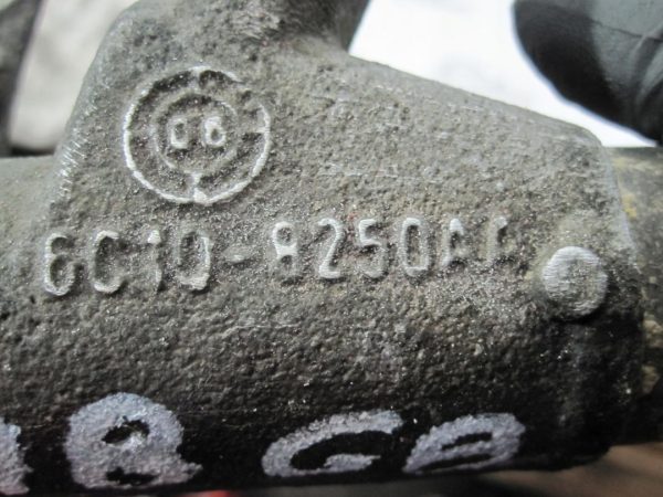 TRANSIT 2.4 TDCI króciec wody 6C1Q-8250-AA - obrazek 3