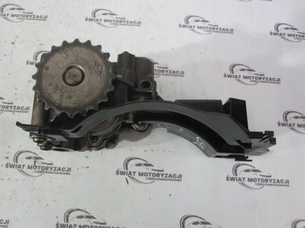 VIVARO TRAFIC 2.0 DCI M9R782 115KM 09r pompa oleju 8200345633 150157688R