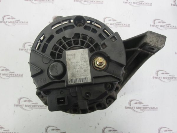 Volvo XC90 2.4 D 06r alternator 30667894 0124525060 - obrazek 3
