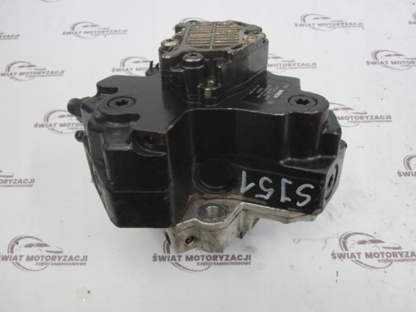Volvo XC90 2.4 D 06r pompa wtryskowa 0445010043 8689591 - obrazek 3