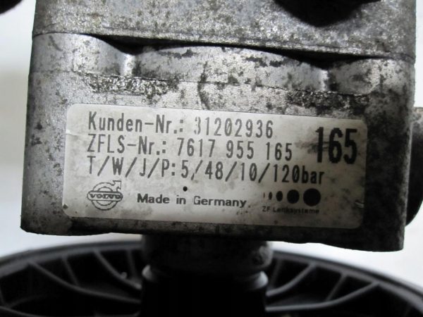 Volvo XC90 2.4 D 07r.185KM D5244T 31202936 7617955165 Pompa wspomagania - obrazek 4