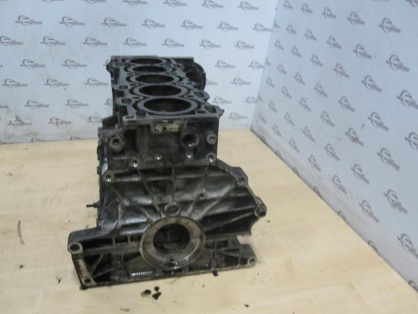 Volvo XC90 2.4 D D5244T 163KM blok silnika nominalny 8653864A 08653865 - obrazek 3