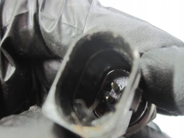 VW AUDI 2.0 TFSI 06r czujnik ciśnienia oleju - obrazek 3