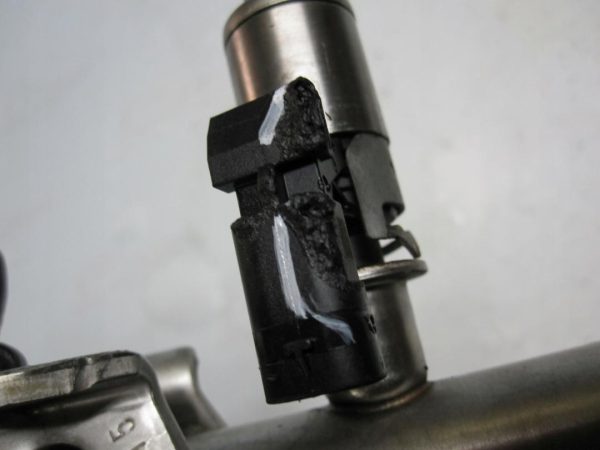 VW AUDI SEAT 1.4 TSI 04E133320D 04E133C36A Listwa wtryskowa wtryskiwacz - obrazek 4