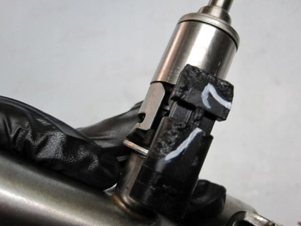VW AUDI SEAT 1.4 TSI 04E133320D 04E133C36A Listwa wtryskowa wtryskiwacz - obrazek 5