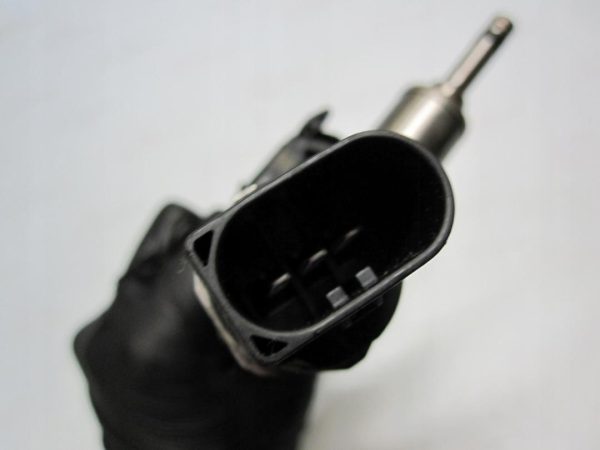 VW AUDI SEAT 1.4 TSI 14R 125KM 04F133320D 04E133036A LISTWA WTRYSKOWA - obrazek 2