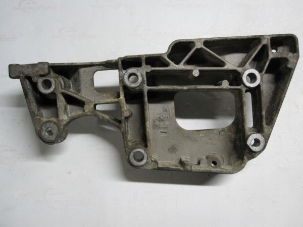 VW EOS 2.0 B 08R. 150KM BVY 06F903143F Łapa alternatora