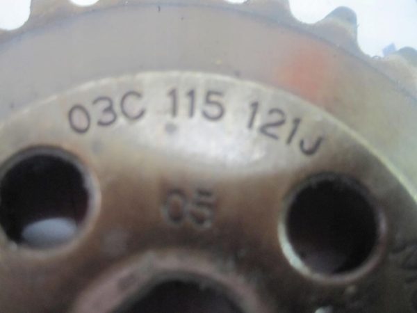 VW GOLF 1.4 TSI BMY 140KM 07r koło pompy oleju 03C115121J