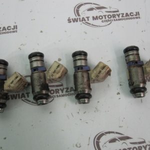VW GOLF VI 1.4 B 80KM CGG 10r wtryskiwacz 036031AH