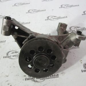 VW GOLF VI 1.6 TDI CAY 105KM 13r pompa oleju 03L115263