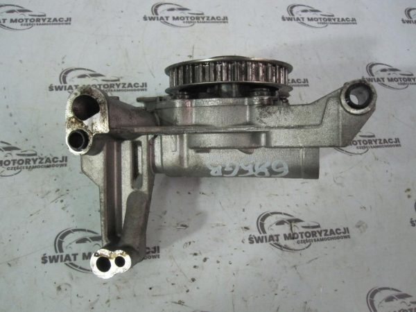 VW GOLF VI 1.6 TDI CAY 105KM 13r pompa oleju 03L115263 - obrazek 2