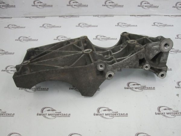 VW PASSAT 2.0 TDI 08r łapa alternatora 03G903143 - obrazek 3