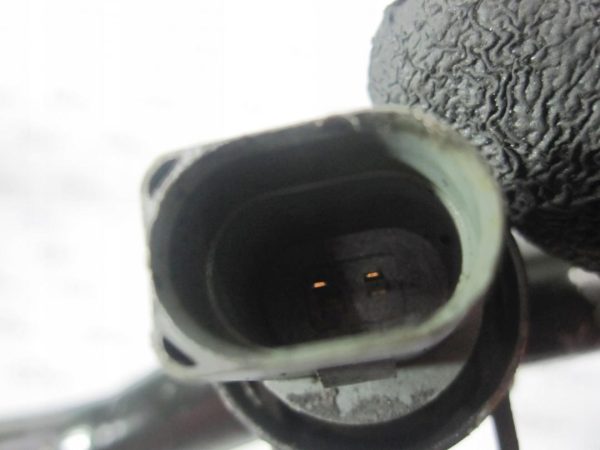 VW PASSAT 2.0 TDI 09r rura przewód wody 5N0121070L - obrazek 2