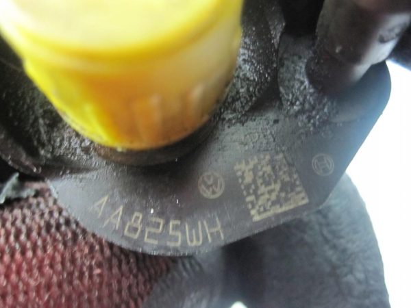 VW PASSAT AUDI SKODA 2.0 TDI 09r wtryskiwacz 03L130277 044S116030 - obrazek 4