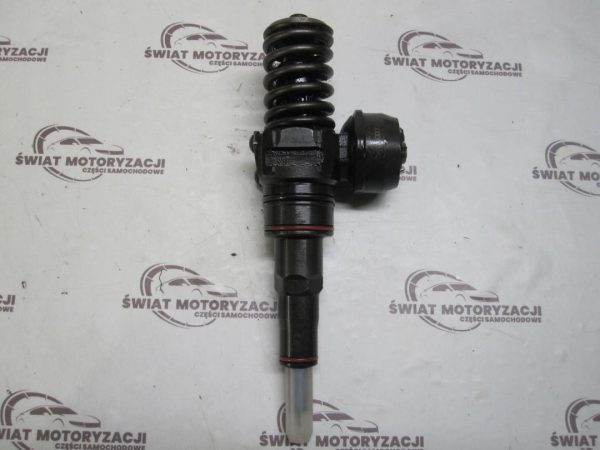 VW PASSAT B5 FL 1.9 TDI 101KM 038130073AJ POMPOWTRYSK