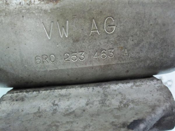 VW POLO 1.2 TDI 11r łapa mocowanie silnika 03P199206 - obrazek 4