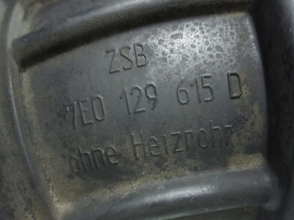 VW T5 LIFT T6 2.0 TDI 11r rura przewód powietrza 7E0129627C 7E0129615D - obrazek 4